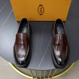 Tods casual leather shoes