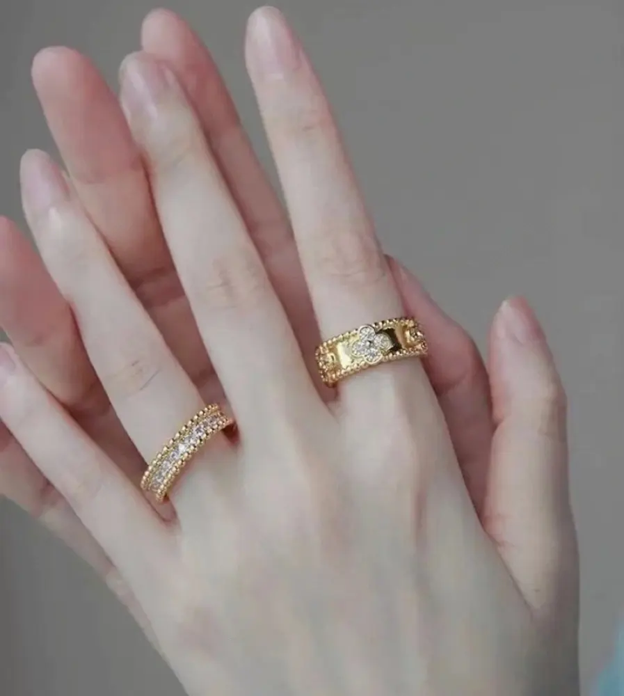 Van Cleef & Arpels narrow single row diamond ring
