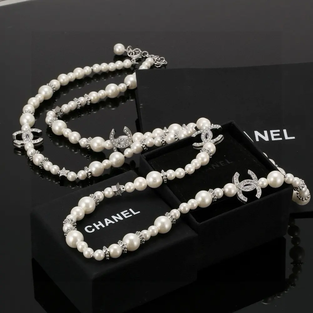 Chanel Double C Pearl Necklace Sweater Chain
