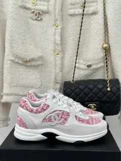 Chanel classic tweed Shoes
