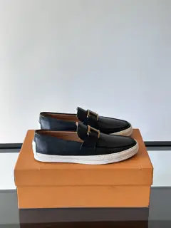 Tod’s Tod’s Men’s Loafers This loafer