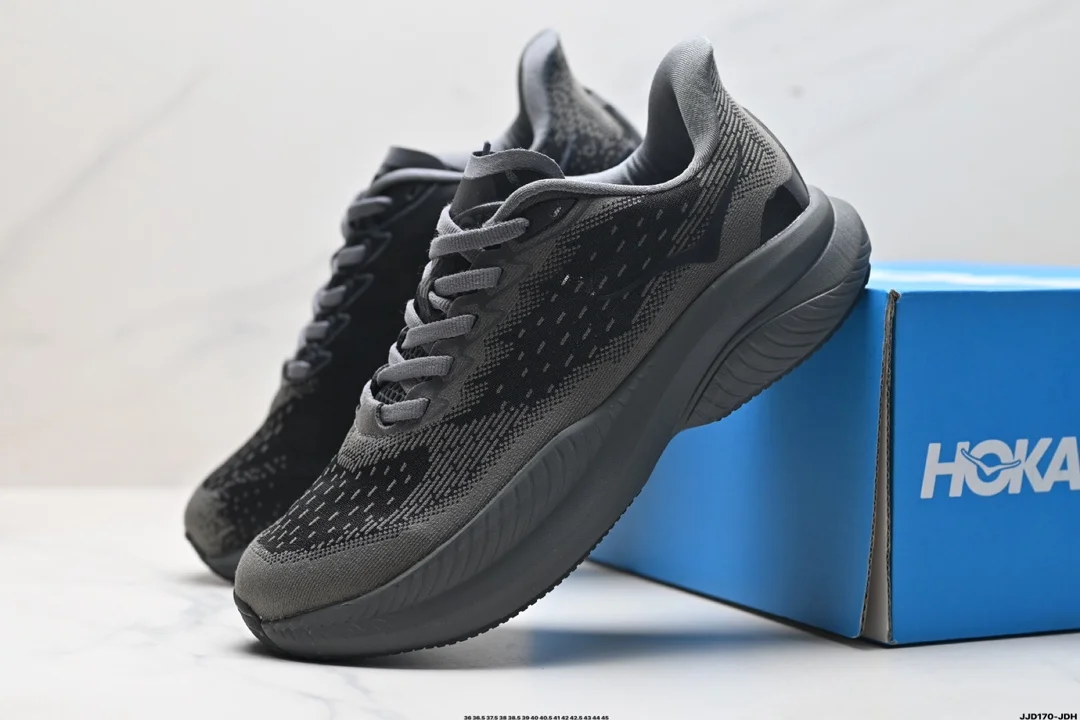 The HOKA brand comes from the Maori language of New Zealand. HOKA means earth 1147833