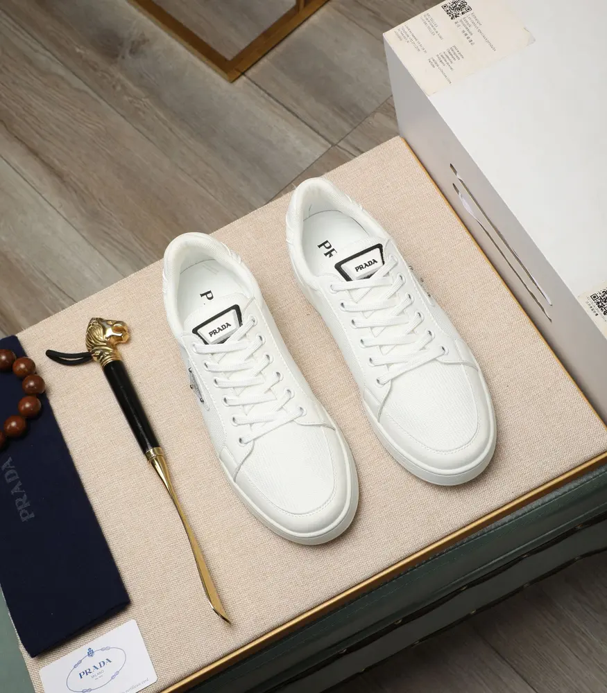Prada casual shoes upper imported high-quality calfskin