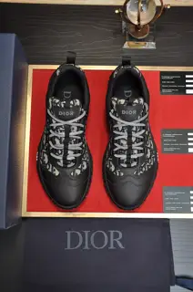 Dior casual men’s high-end brand latest masterpiece: original Italian imported special