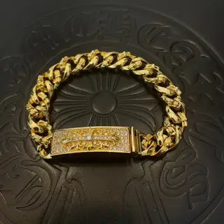 Chrome Hearts Gold Classic Twisted Vintage Full Cross White Diamond Bracelet