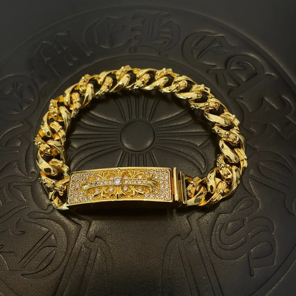Chrome Hearts Gold Classic Twisted Vintage Full Cross White Diamond Bracelet