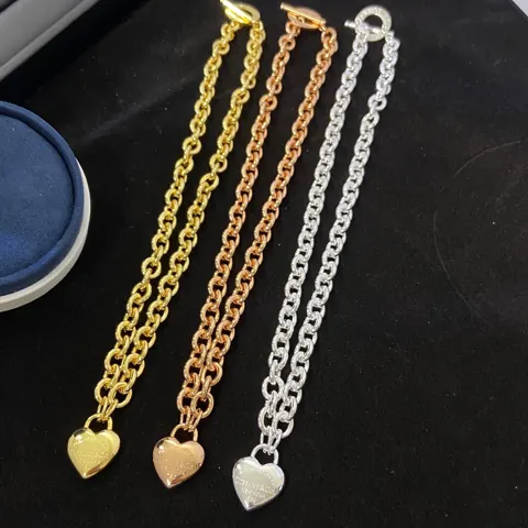 Tiffany three-dimensional heart necklace Return to TiffanyTM series is inspired by the