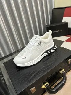 Armani casual shoes This model is the official flagshi:1 quality