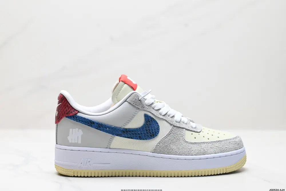NIKE AIR FORCE 1’07 Sneakers DH3064-300