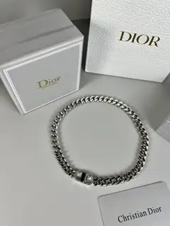 Dior’s new men’s necklace