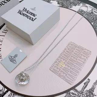 Vivienne Westwood Queen Mother Saturn Necklace