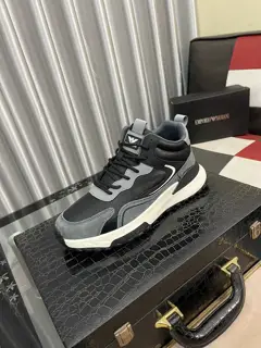 Armani Fashion Men’s Sports Shoes Carefully crafted international brand This casual shoe