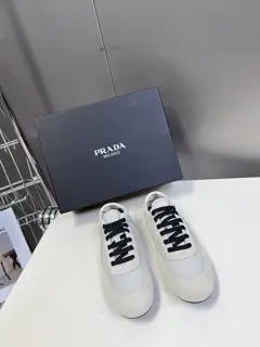 Prada Spring and Summer Show Thin-soled Dexter Shoes