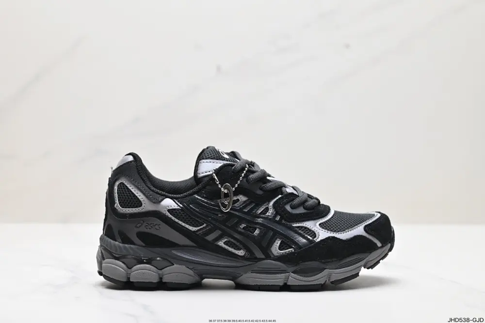 ASICS breathable mesh upper with some synthetic leather material uses the new AHAR+ rubber 1203A383-020