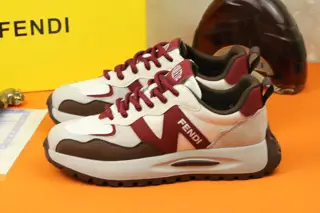 FENDI high quality counter simultaneous sale