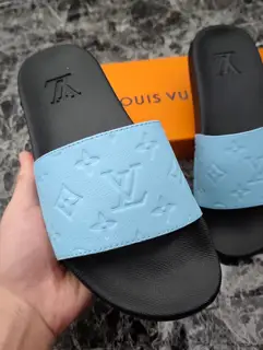 Louis Vuitton slippers