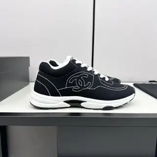 Chanel full leather panda color white shoes casual sports shoes skateboard shoes