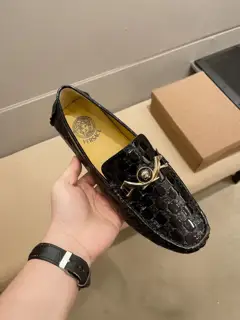 Versace The upper