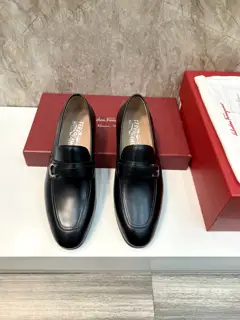 Salvatore Ferragamo men’s leather shoes