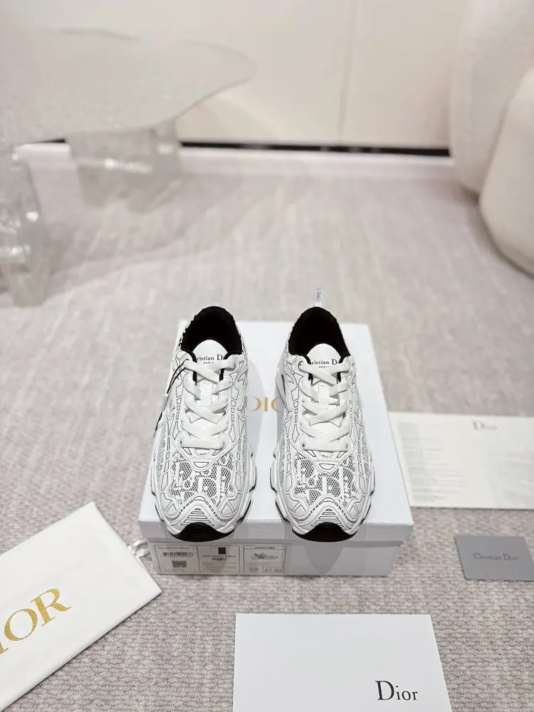 Dior sneakers.. Daddy shoes