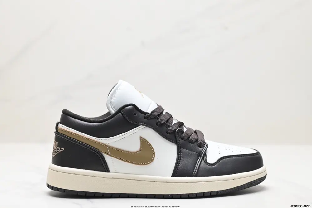 Nike Air Jordan 1 Low Sneakers DC0774-502