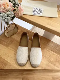 Loewe fisherman shoes