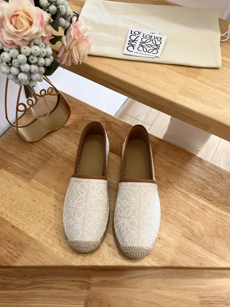 Loewe fisherman shoes