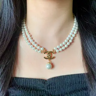 Chanel vintage necklace