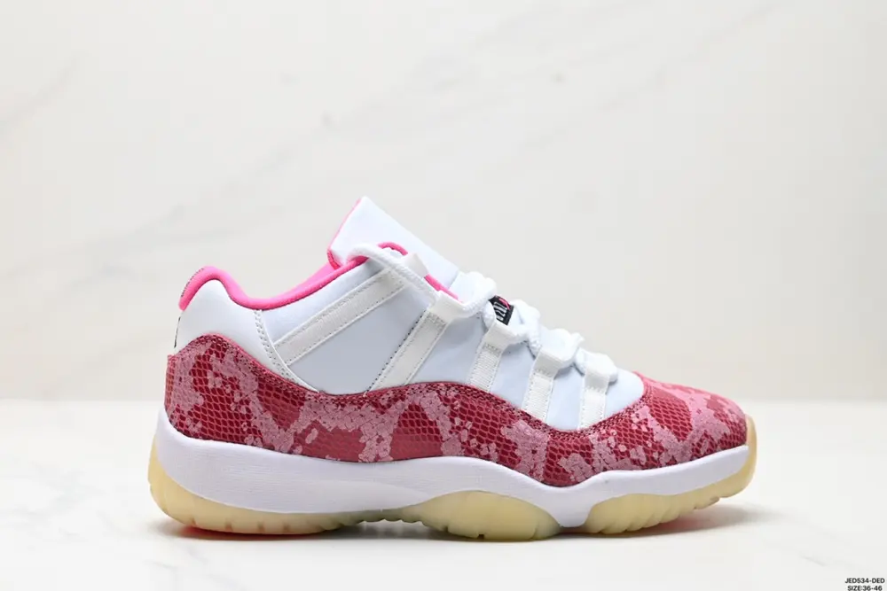 Nike Air Jordan 11 Retro Low Concord AJ11 generation Michael Jordan low-top sports culture CD6846-102