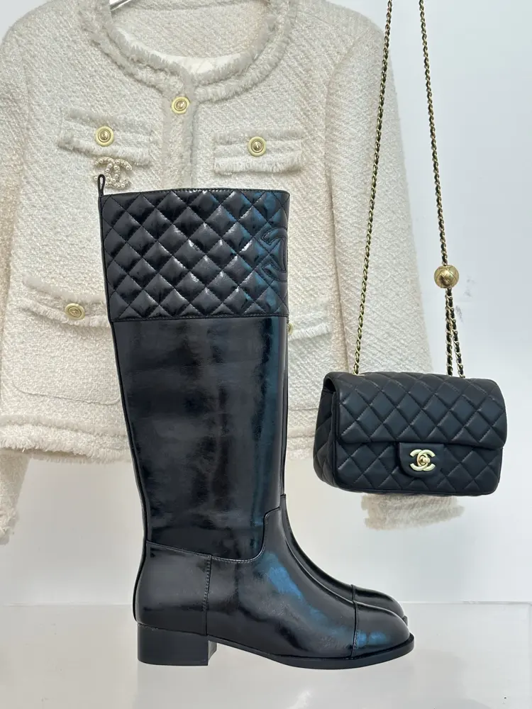 Chanel Paris catwalk diamond block heel boots series