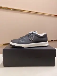 Prada casual sneakers