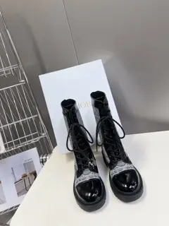 Dior autumn and winter catwalk work boots