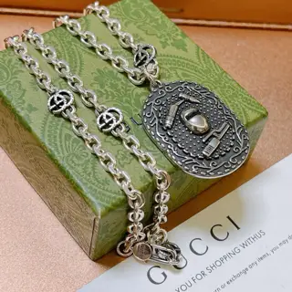 GucciThe latest Gucci necklace with a higher grade chain