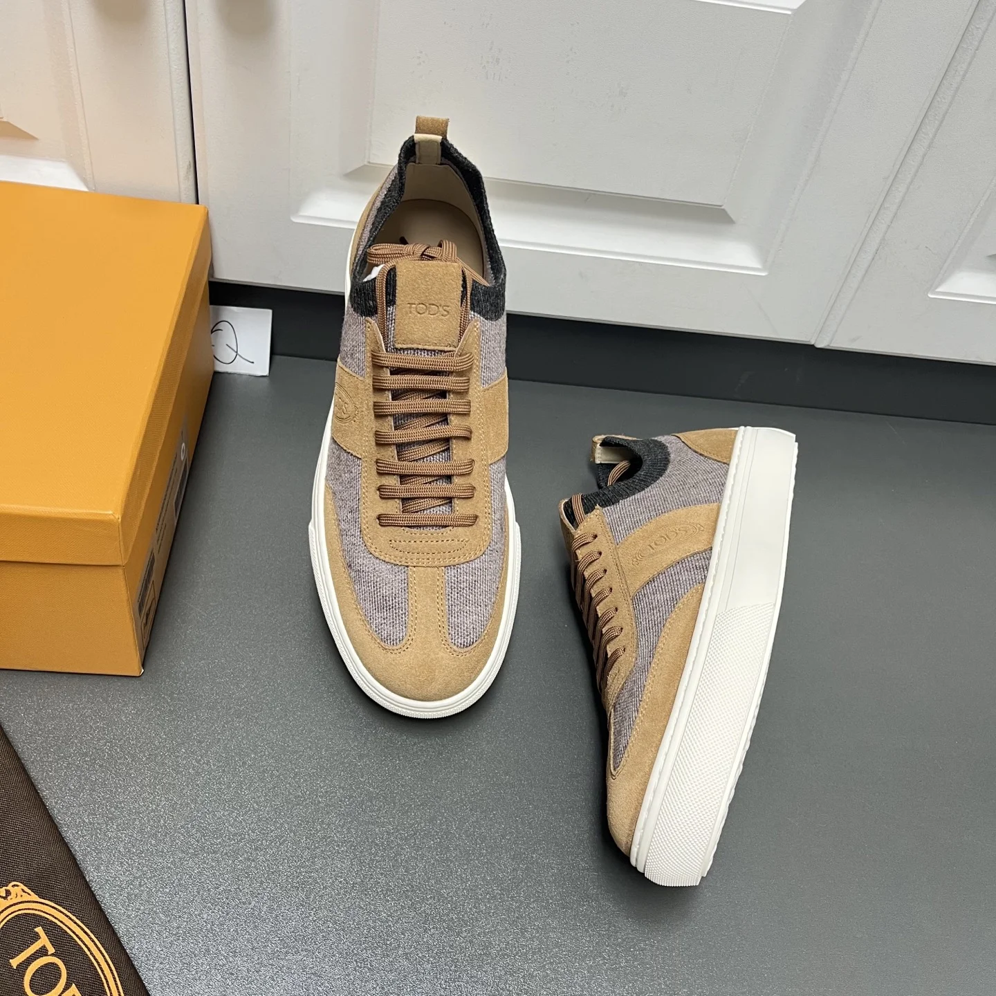 Tod’s Tod’s Men’s Fabric Leather Sneakers