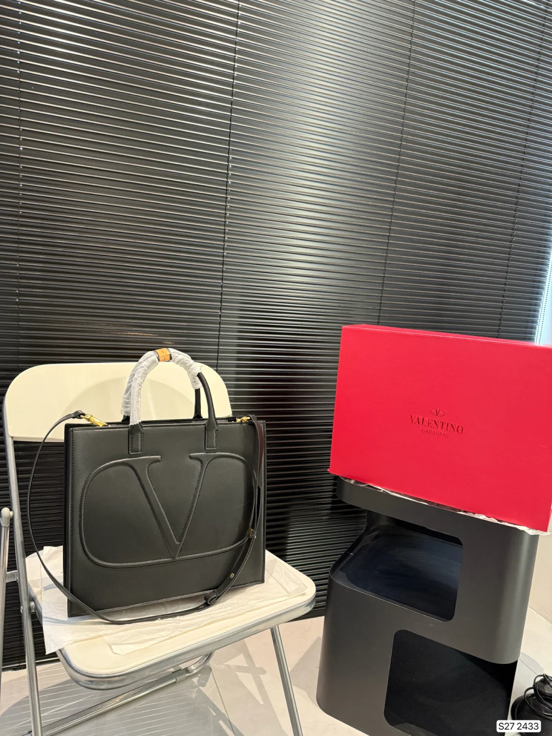 Valentino Tote