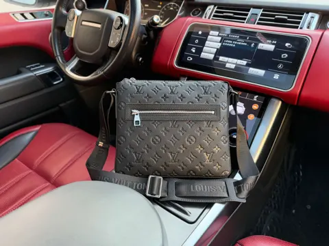 Louis Vuitton Crossbody
