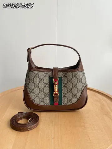 Gucci Jackie