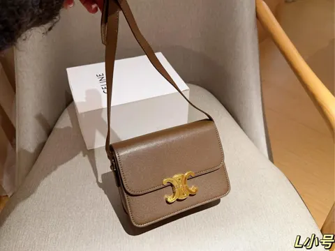 Celine Triomphe