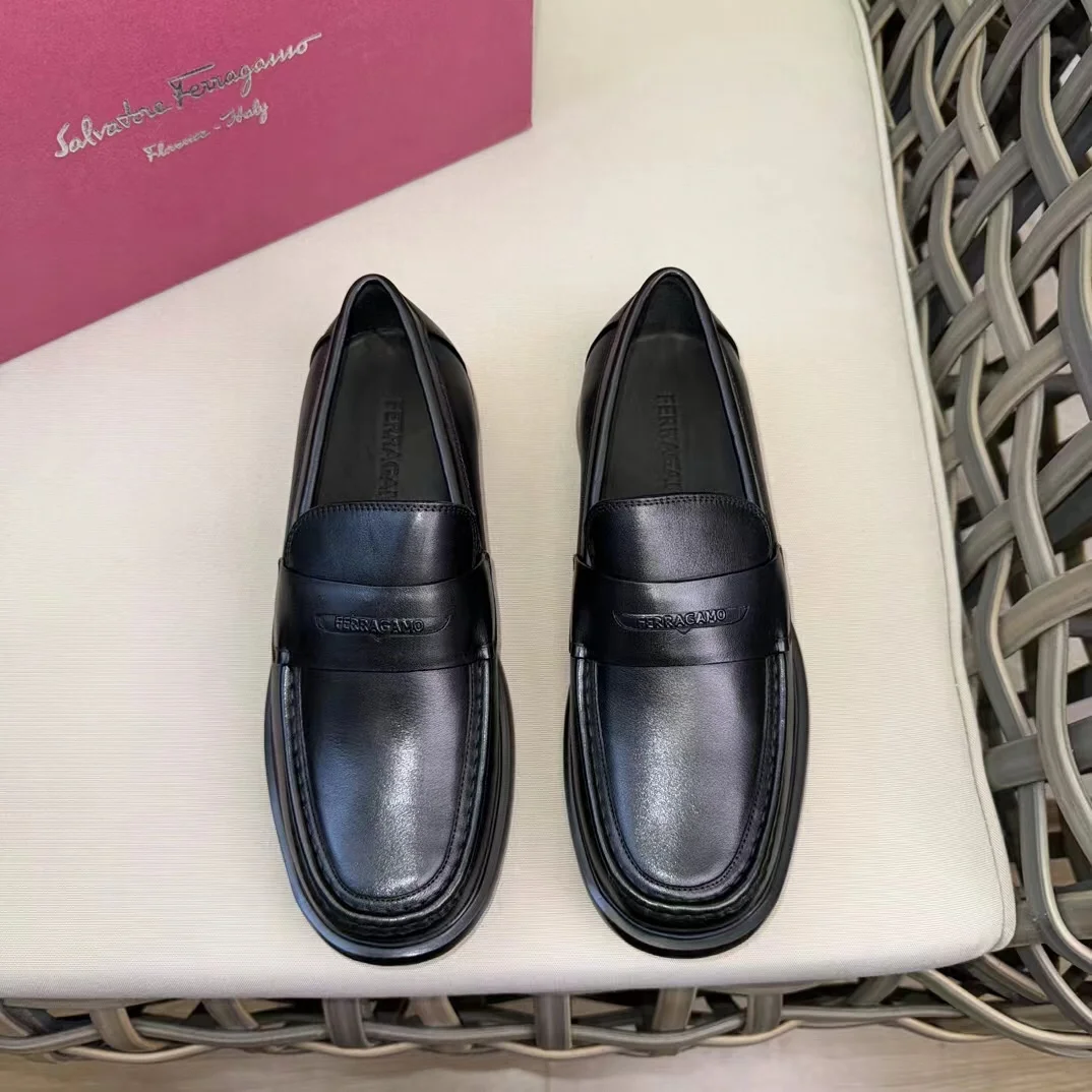 Salvatore Ferragamo men’s leather shoes. Uppers