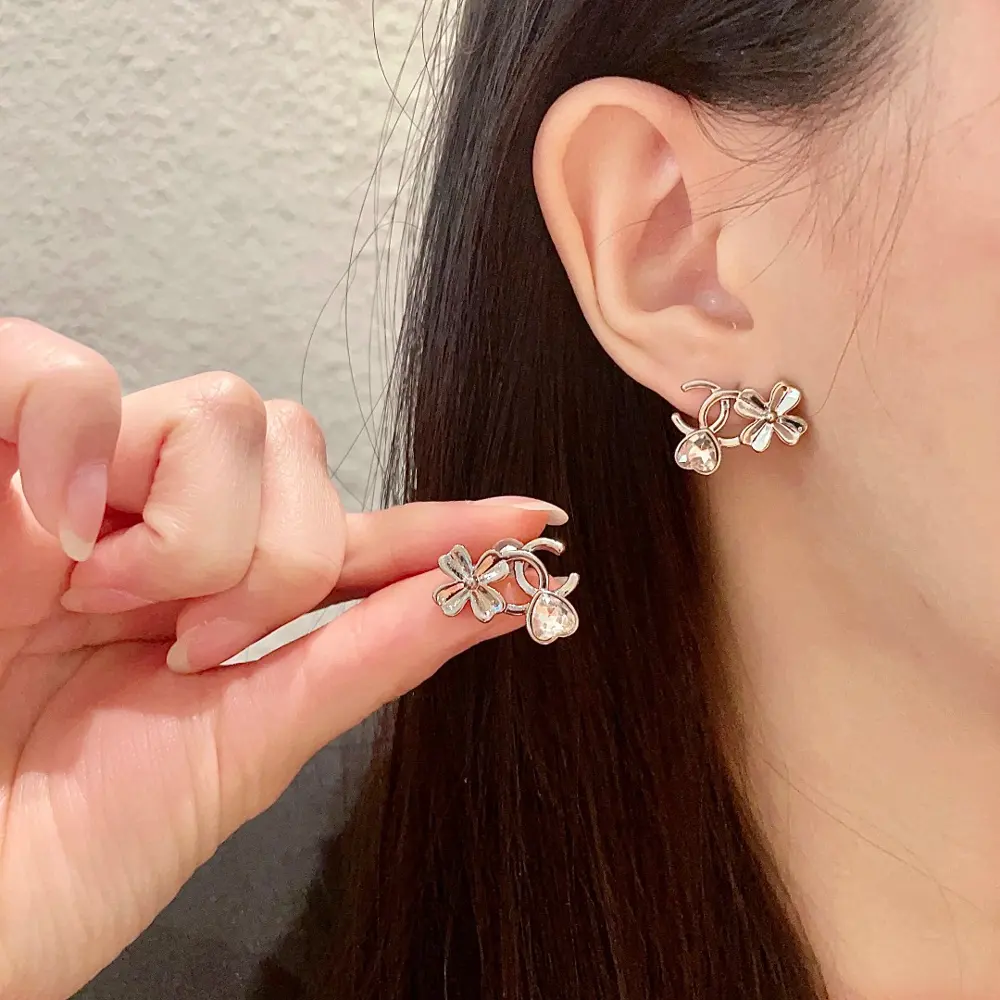 Second-hand Chanel earrings