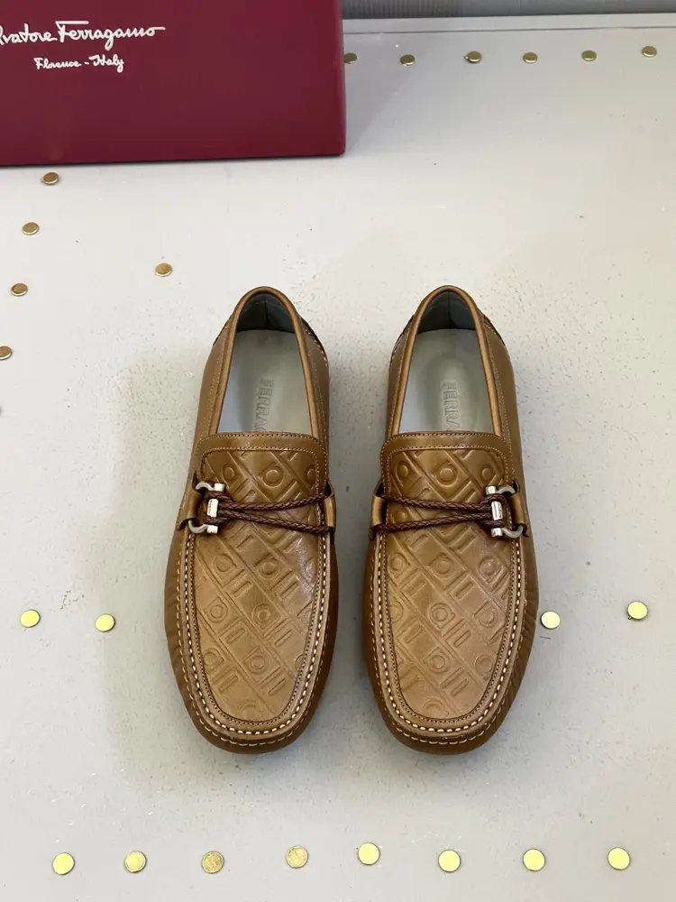 Salvatore Ferragamo GANCINI Buckle Moccasin. A modern interpretation of the classic