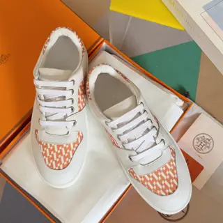 Hermès Boomerang series casual sneakers skateboard shoes