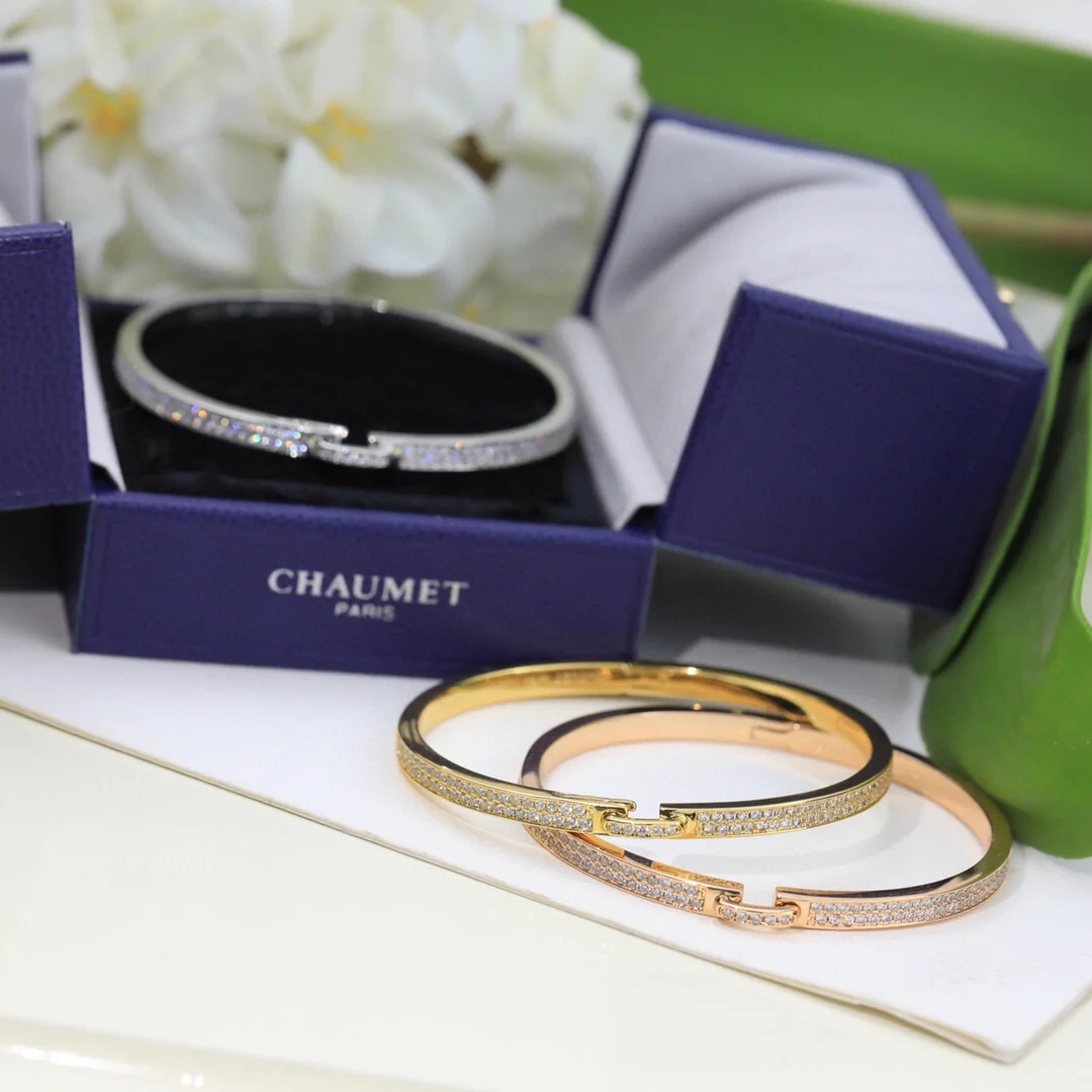 Chaumet Liens cross bracelet