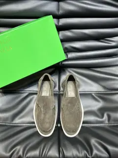 BOTTEGA VENETA new men’s velvet casual slip-on loafers