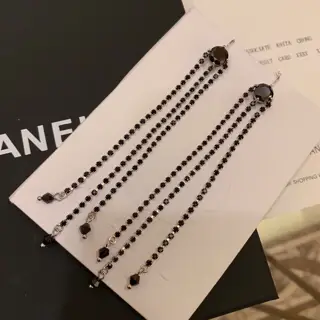 miumiu new round diamond three-row diamond tassel long earrings