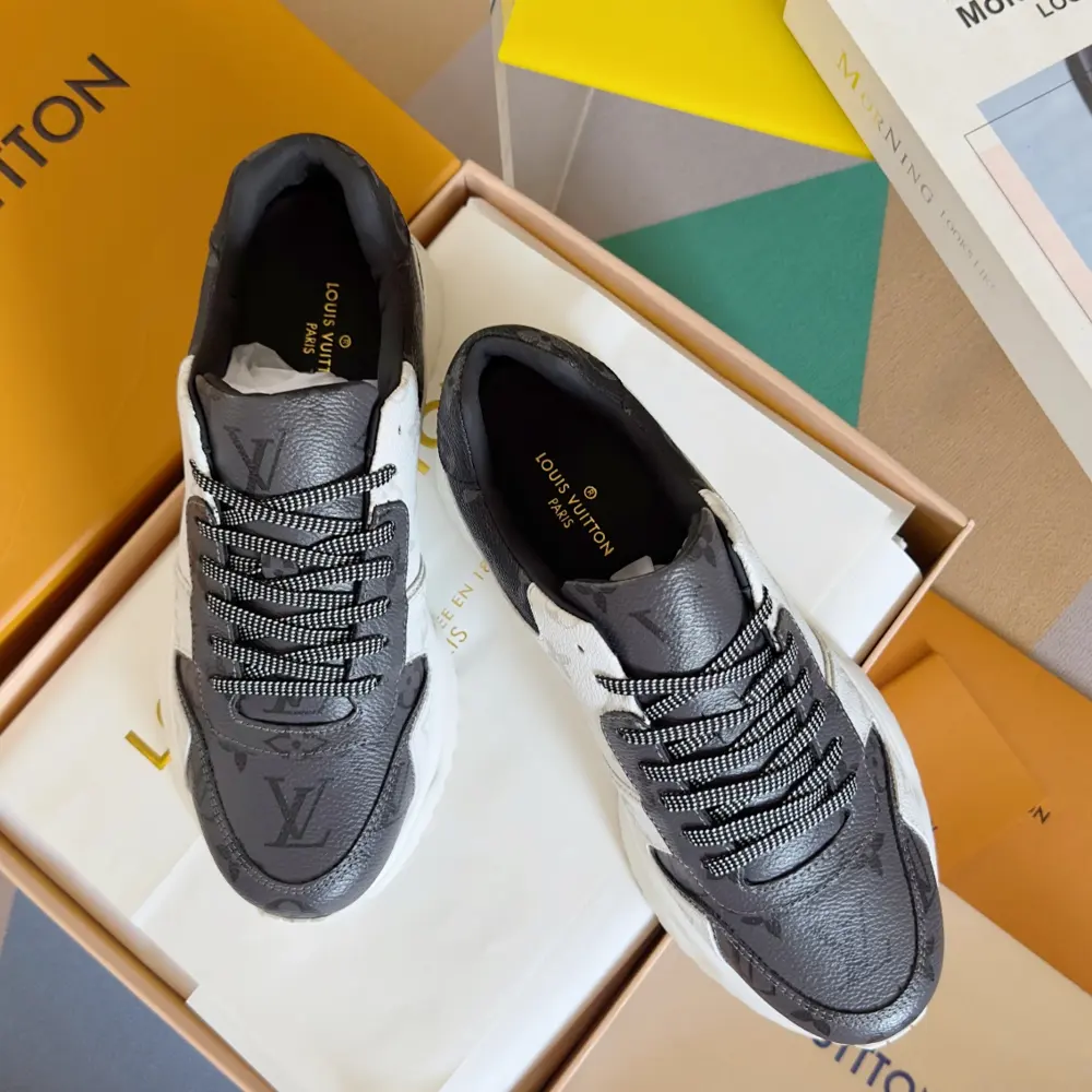 Louis Vuitton Classic Run Away Series Casual Sneakers Daddy Shoes