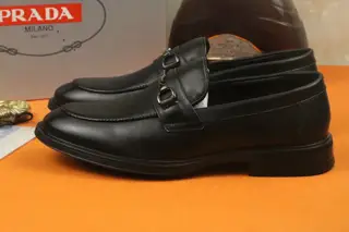 Prada casual leather shoes