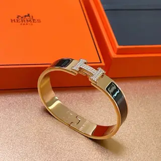 Hermès bracelet Inlaid with AAA zircon
