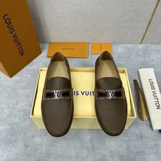 Louis Vuitton classic moccasins slip-on loafers