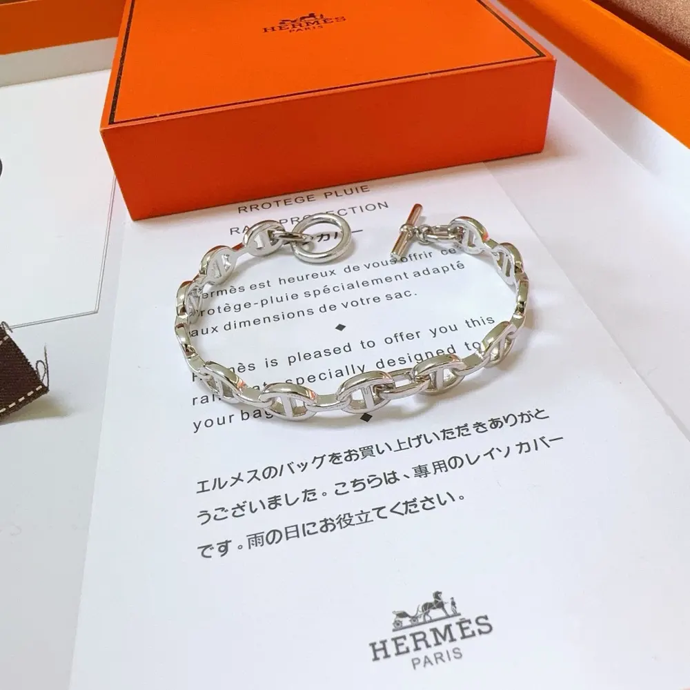 Hermes bracelet The high-end craftsmanship of the pig nose is really a test of the
